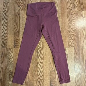 Lululemon wunder under 25” size 6